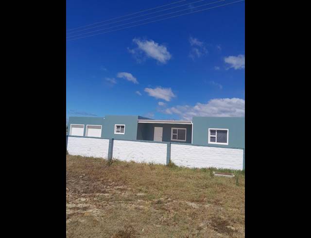 3 BEDROOM HOUSE FOR SALE IN FISHERHAVEN